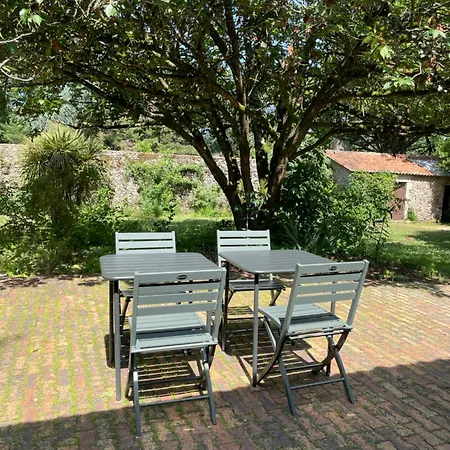 Holiday home Chateau Dore Les Tours - Renard - Proche Puy Du Fou *